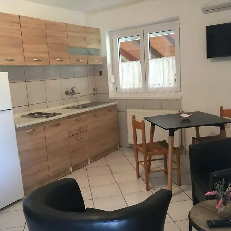 Apartmán E & E Medulin